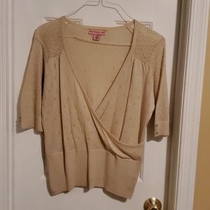 Gorgeous Bandolino Blouse